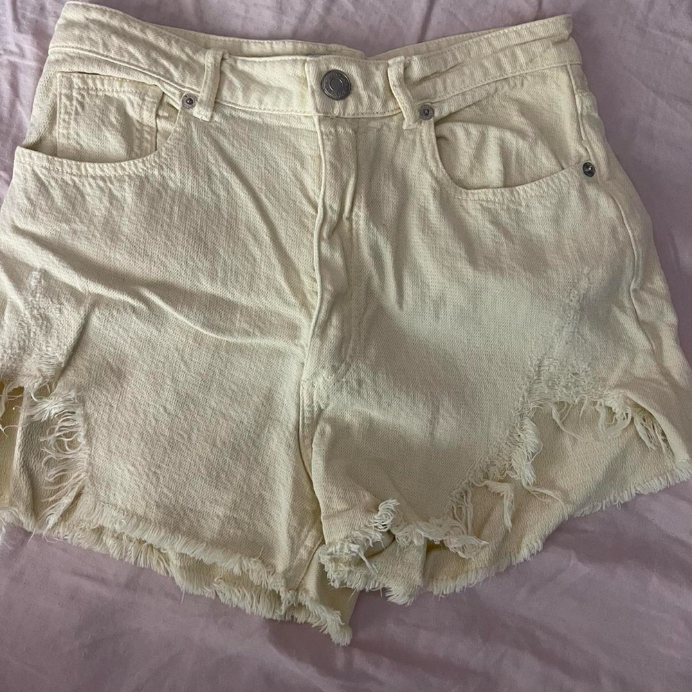 Yellow zara jean shorts